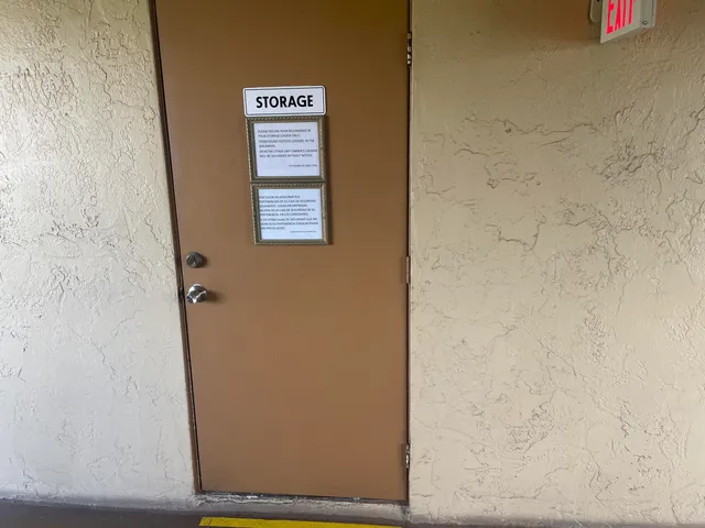 $1,500 | 500 Village Green Circle West, Unit 212, Palm Springs, FL 33461