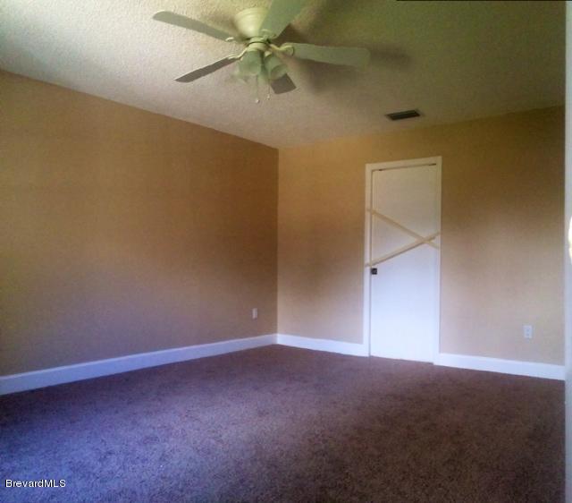 6385 Hunt Road Cocoa, FL 32927 - Photo 8 of 10 Master Bedroom