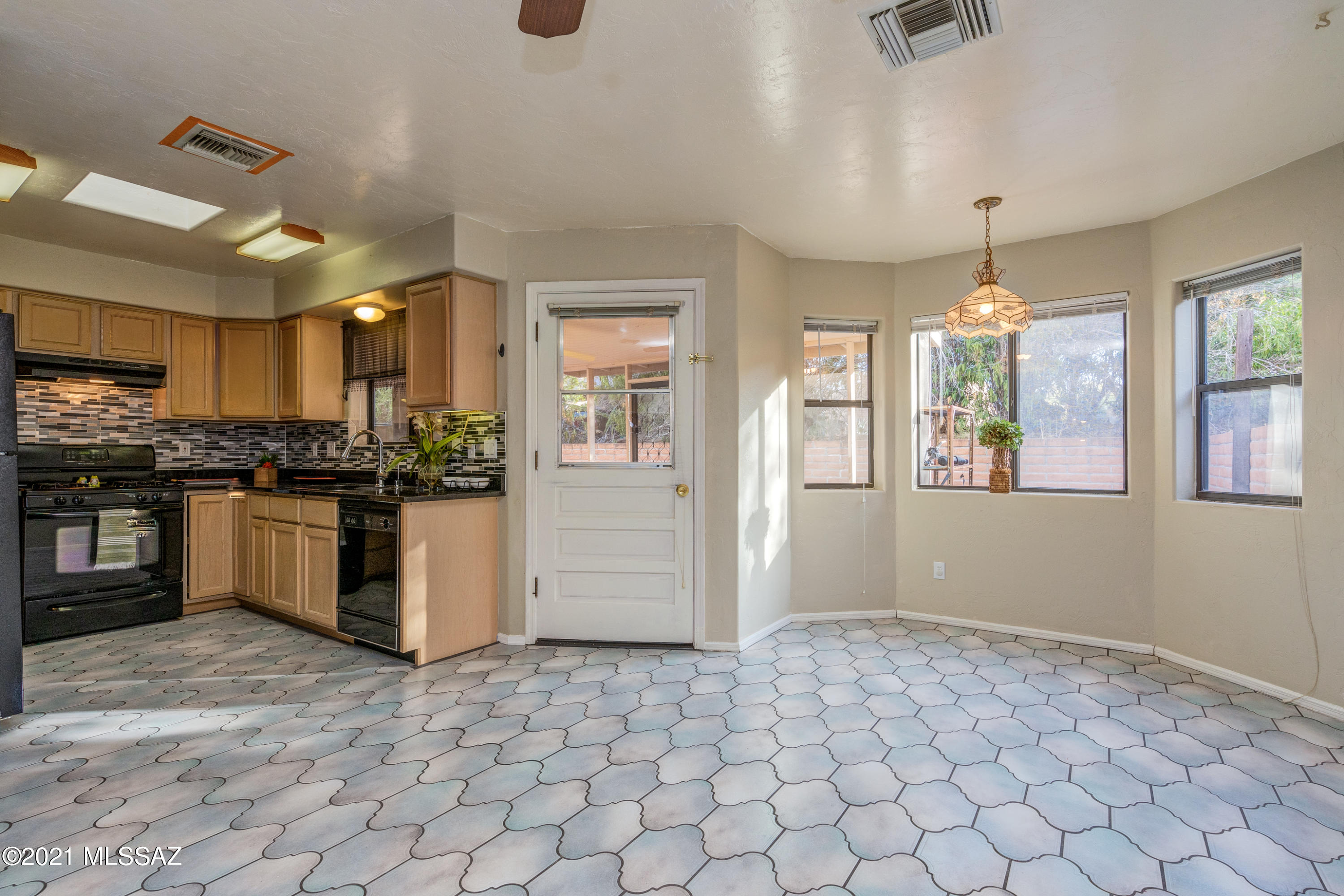 15 West Roma Drive Tucson, AZ 85737 - Photo 14 of 42