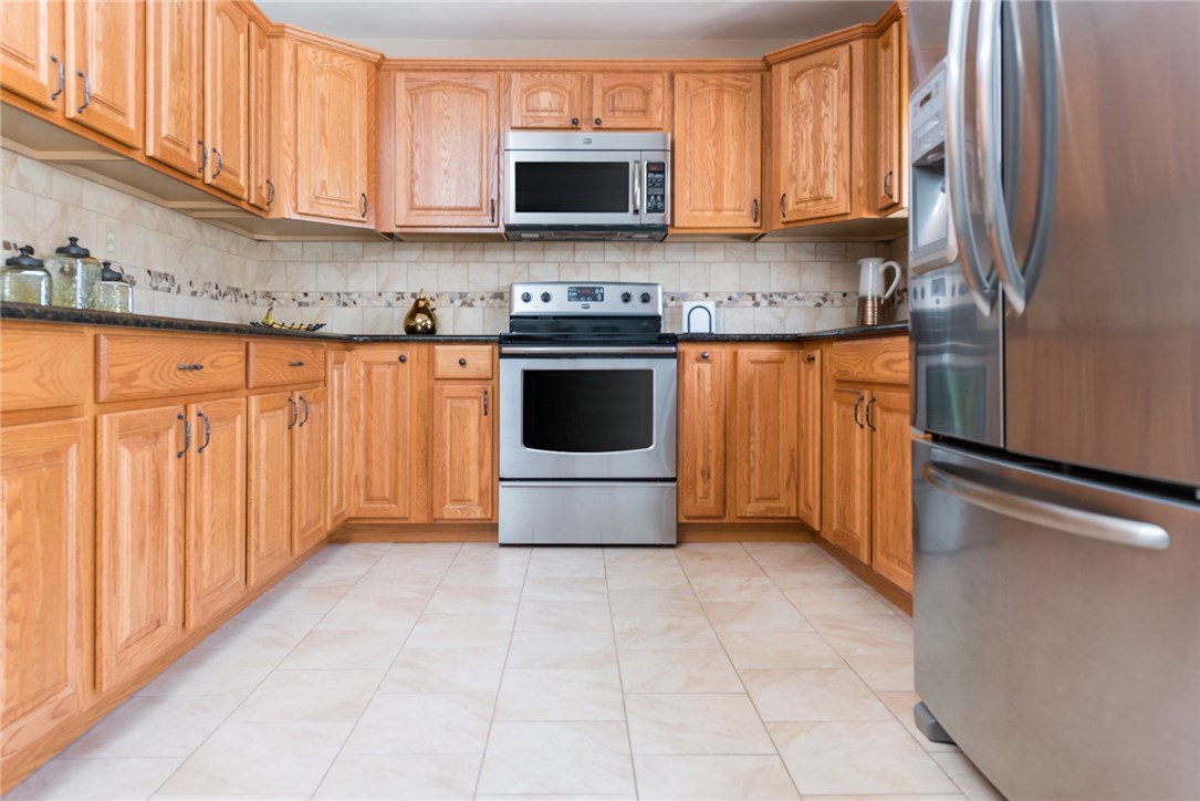 733 Chopmist Hill Road Glocester, RI 02857 - Photo 7 of 29 Gallery Image 7