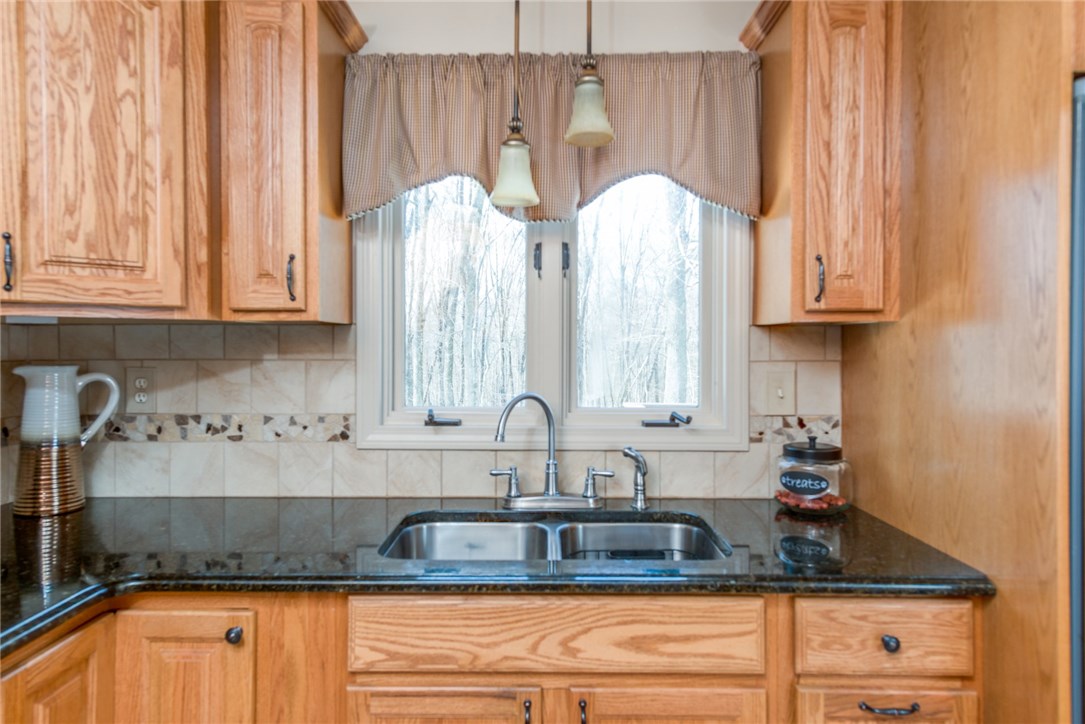 733 Chopmist Hill Road Glocester, RI 02857 - Photo 8 of 29 Gallery Image 8