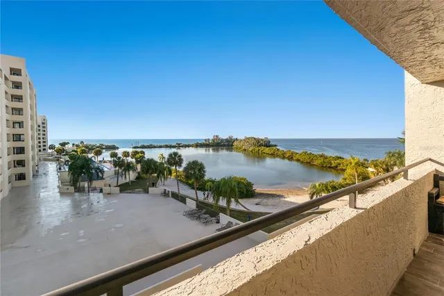 $499,999 | 6035 Sea Ranch Drive, Unit 203, Hudson, FL 34667