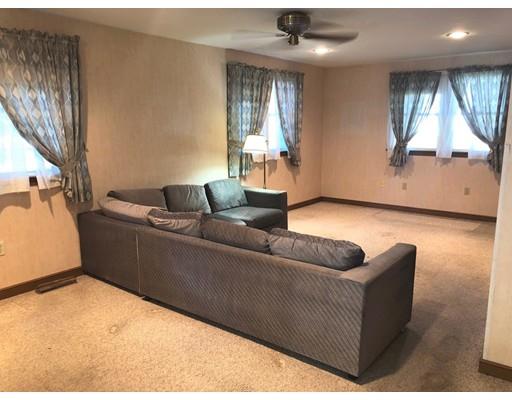 66 Hemlock Street Walpole, MA 02032 - Photo 3 of 9 Gallery Image 3