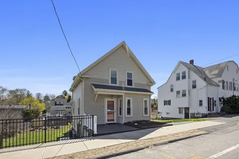 $775,000 | 155 East Lothrop Street, Beverly, MA 01915