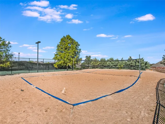 a view of a tennis court