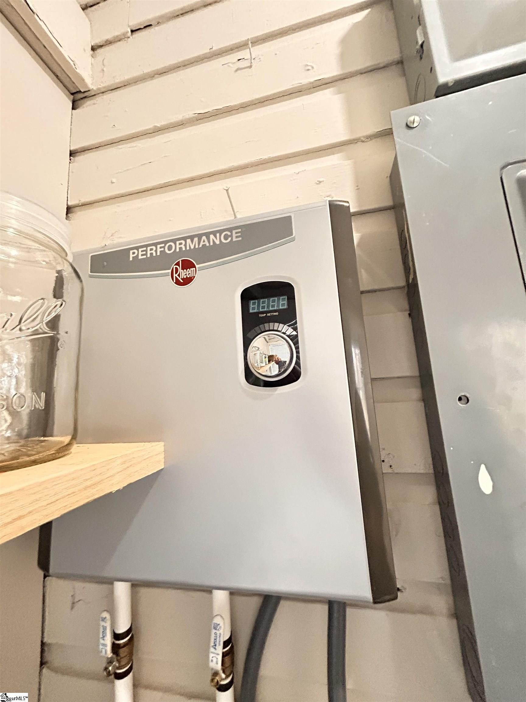 3 Jesse Street Laurens, SC 29360 - Photo 2 of 16