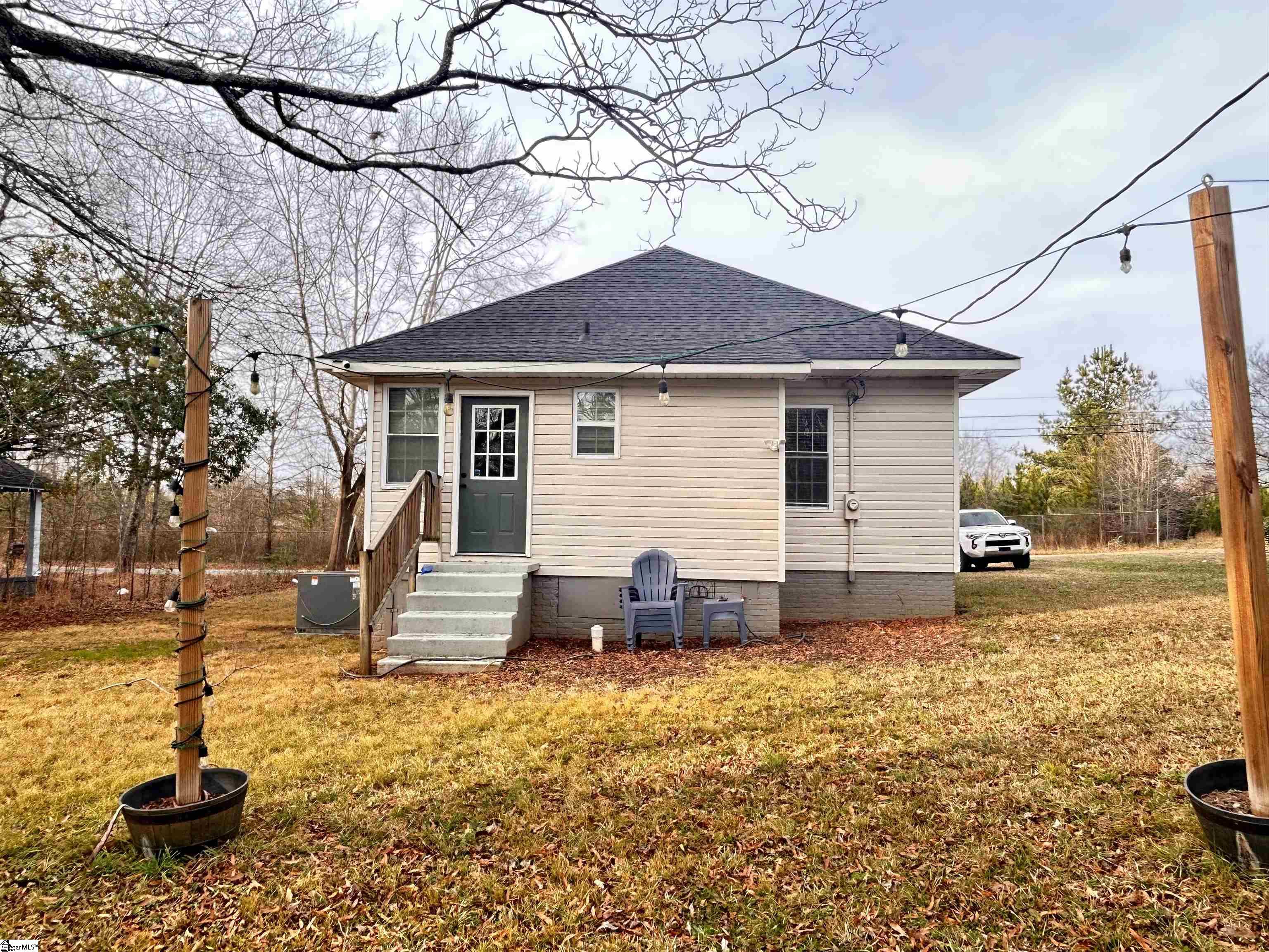 3 Jesse Street Laurens, SC 29360 - Photo 8 of 16