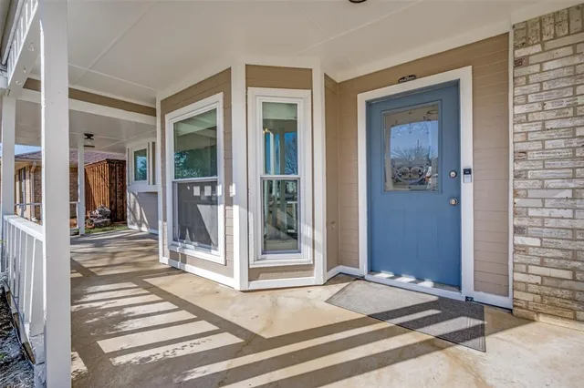 $350,000 | 1333 Brazos Boulevard, Lewisville, TX 75077