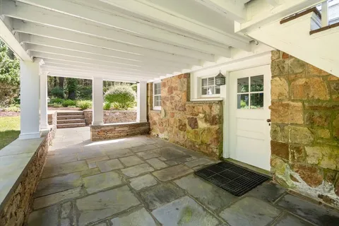 $4,000,000 | 157 Grove Street, Westwood, MA 02090