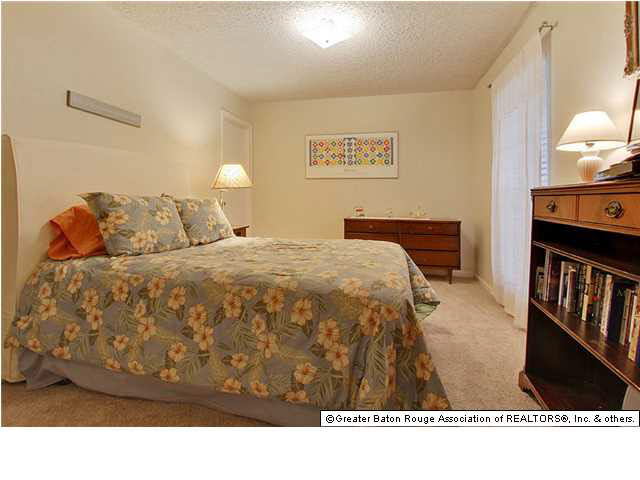 4426 Stumberg Lane Baton Rouge, LA 70816 - Photo 2 of 7 Gallery Image 2