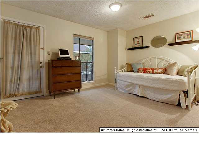 4426 Stumberg Lane Baton Rouge, LA 70816 - Photo 3 of 7 Gallery Image 3
