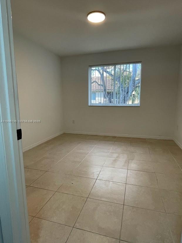 430 South Park Road, Unit 3305 Hollywood, FL 33021 - Photo 13 of 27 a view of an empty room with a window