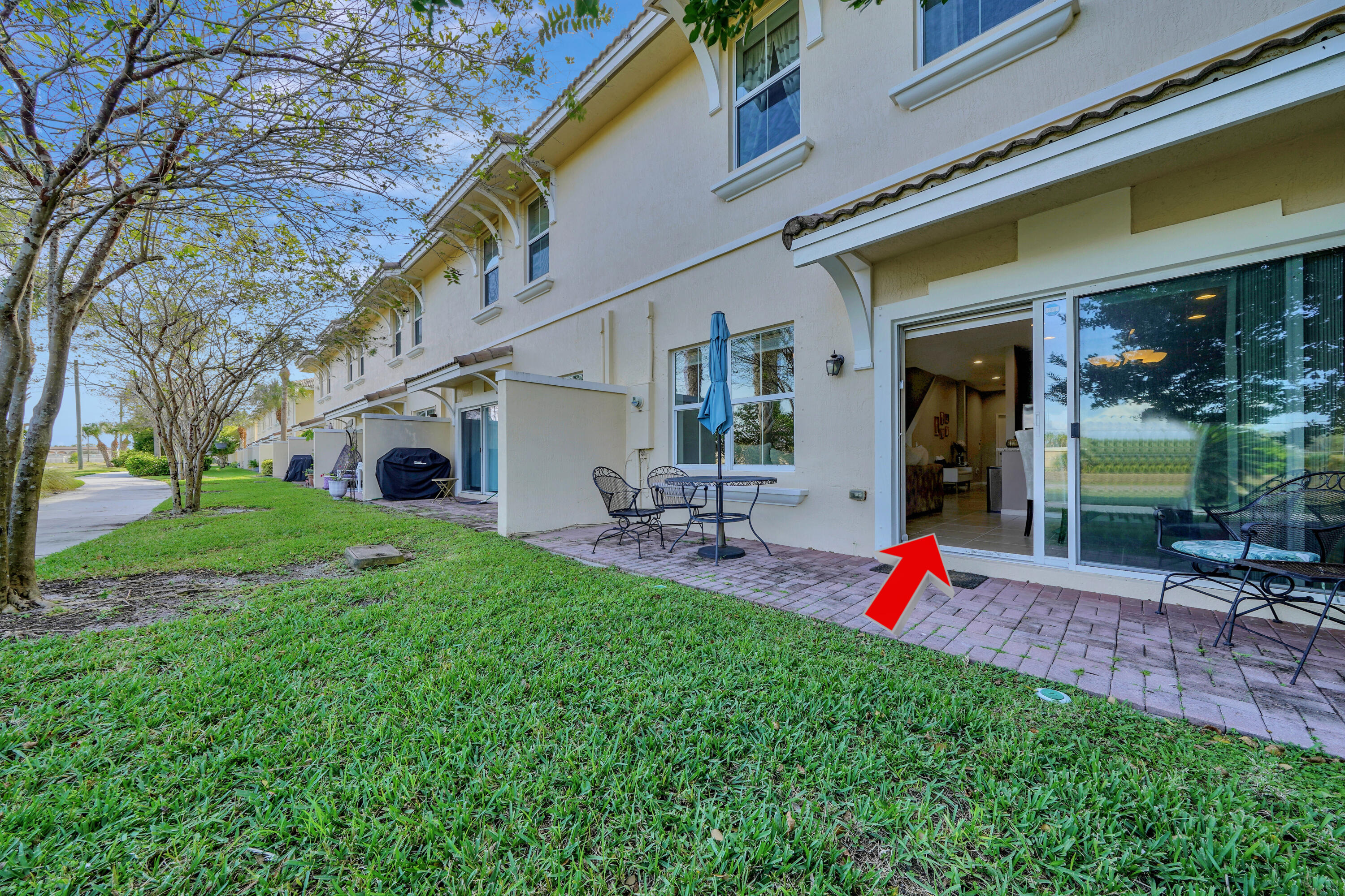 1834 Via Sofia Boynton Beach, FL 33426 - Photo 31 of 39 9B793B3C-3D5E-456E-BAA4-F69B47DAC4AD