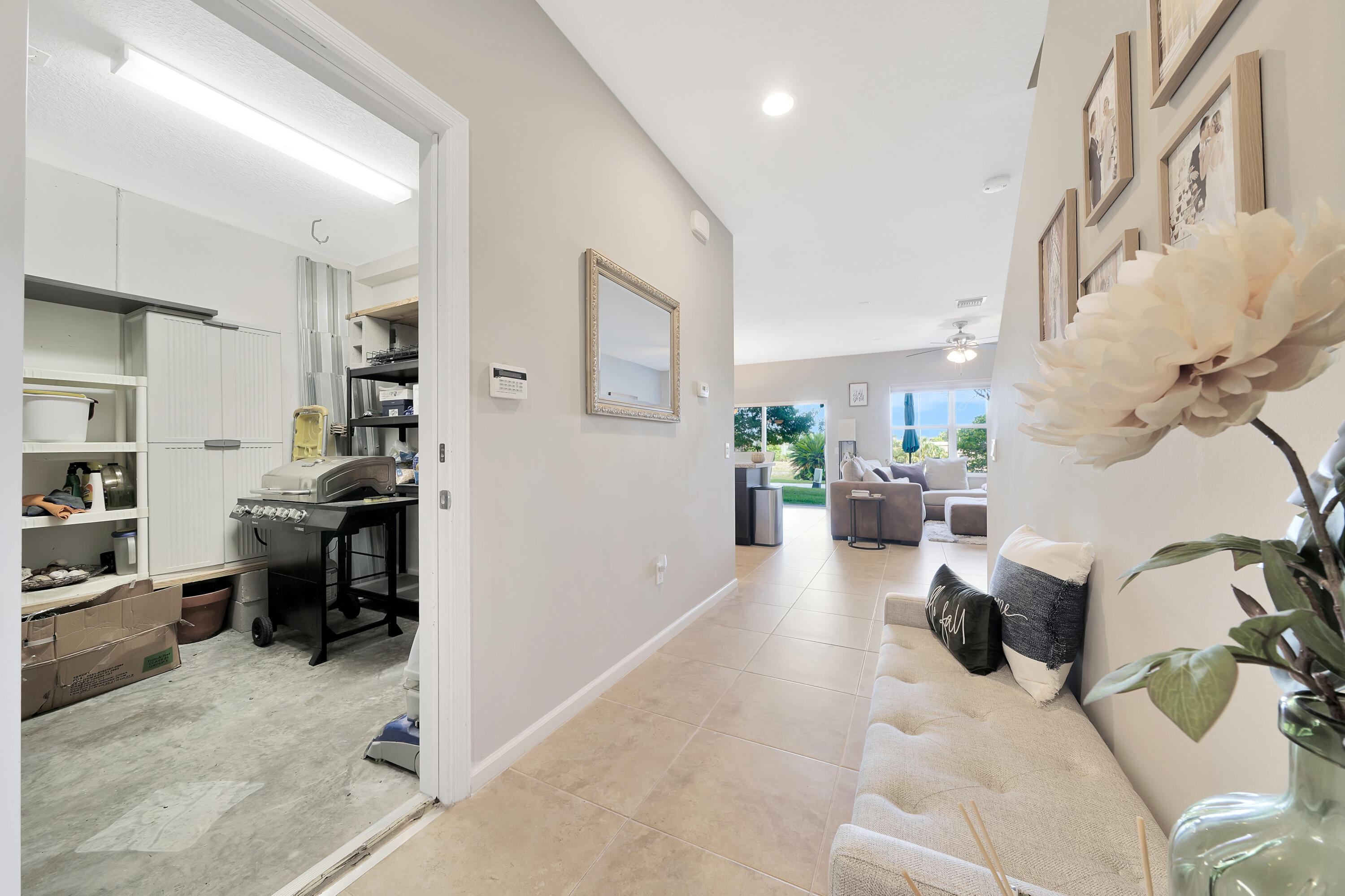 1834 Via Sofia Boynton Beach, FL 33426 - Photo 5 of 39 E59B2C87-1BDA-45C4-8B54-AFF7AFDCC0FF