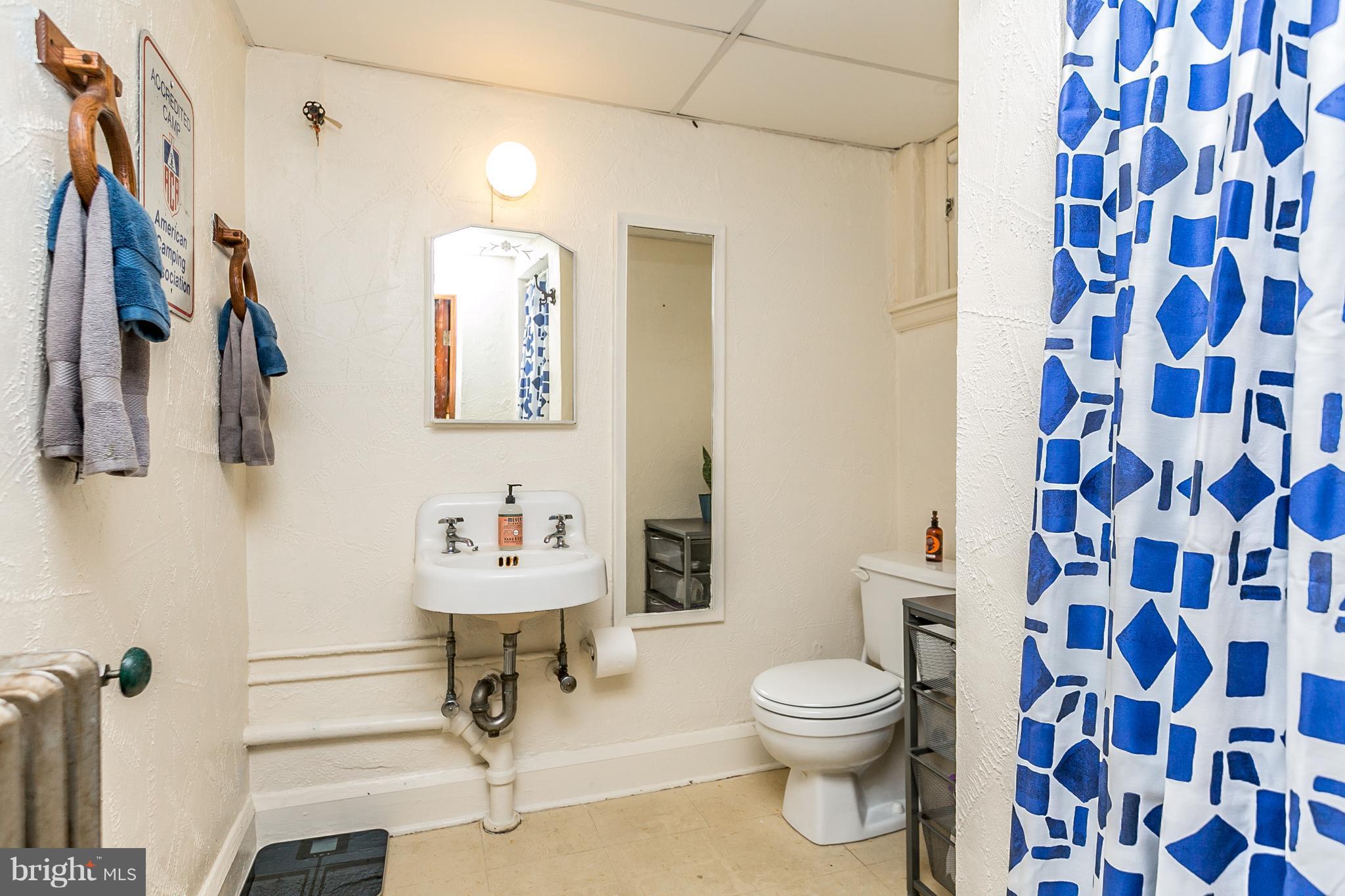 1508 Shadyside Road Baltimore, MD 21218 - Photo 20 of 28 Lower level bath with shower
