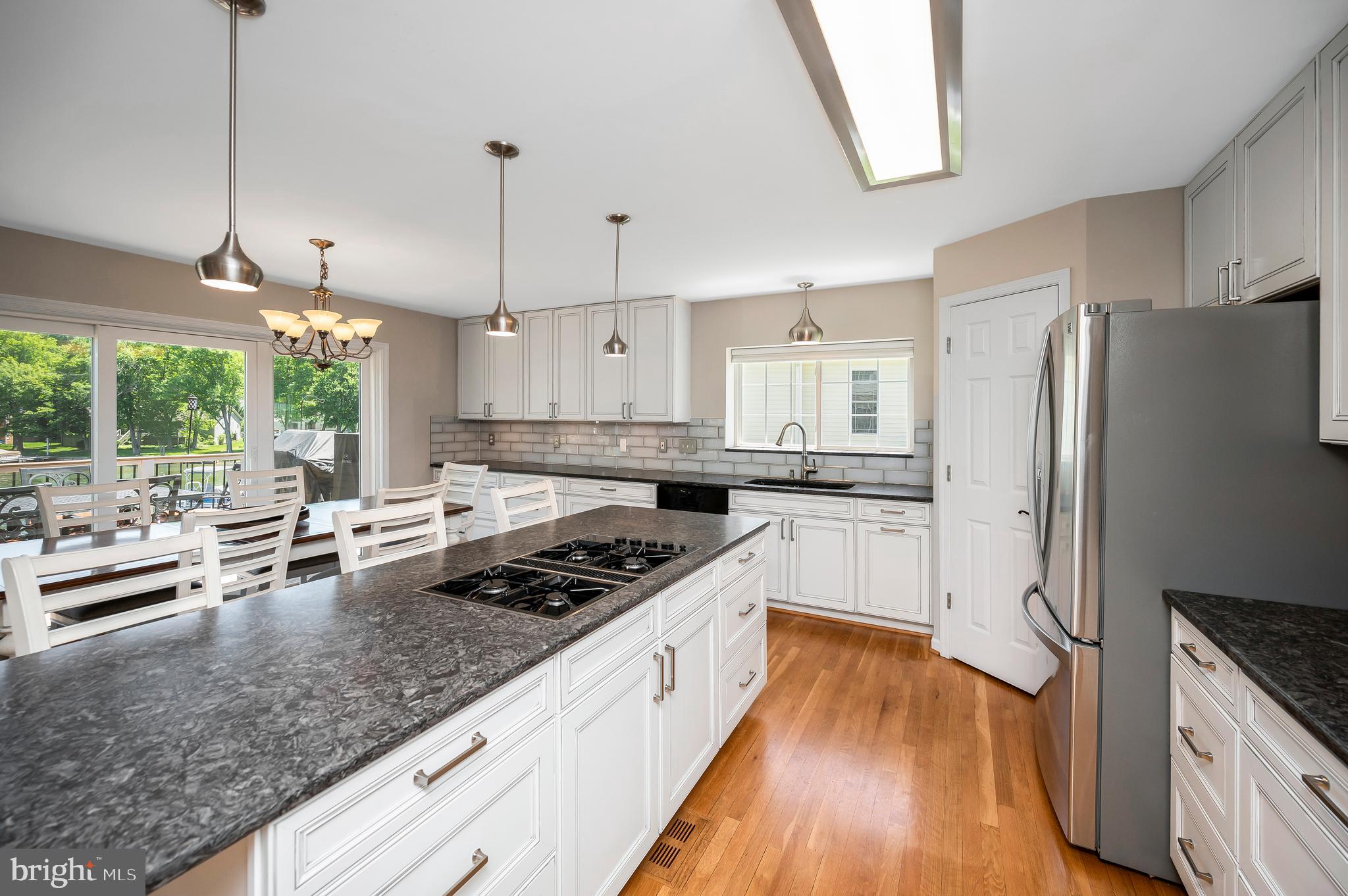 110 Lee Circle Locust Grove, VA 22508 - Photo 12 of 67 Chef's gourmet kitchen provides all the amenities
