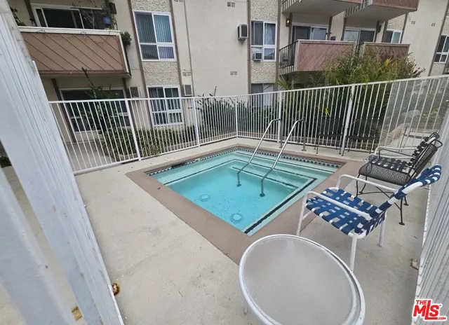 $249,000 | 5585 Pacific Coast Highway, Unit 260, Long Beach, CA 90804