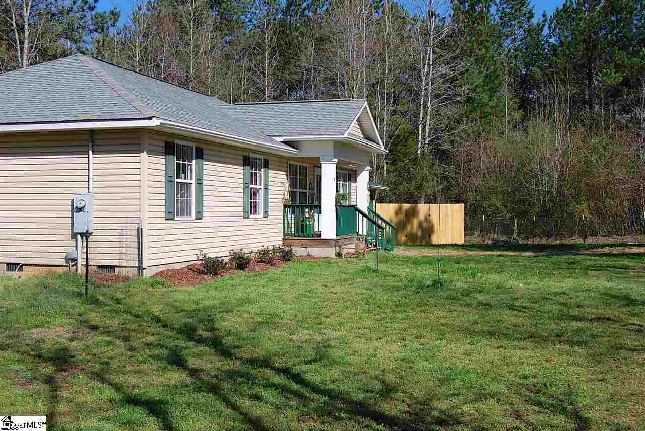 114 Hillside Church Road Fountain Inn, SC 29644 - Photo 6 of 28