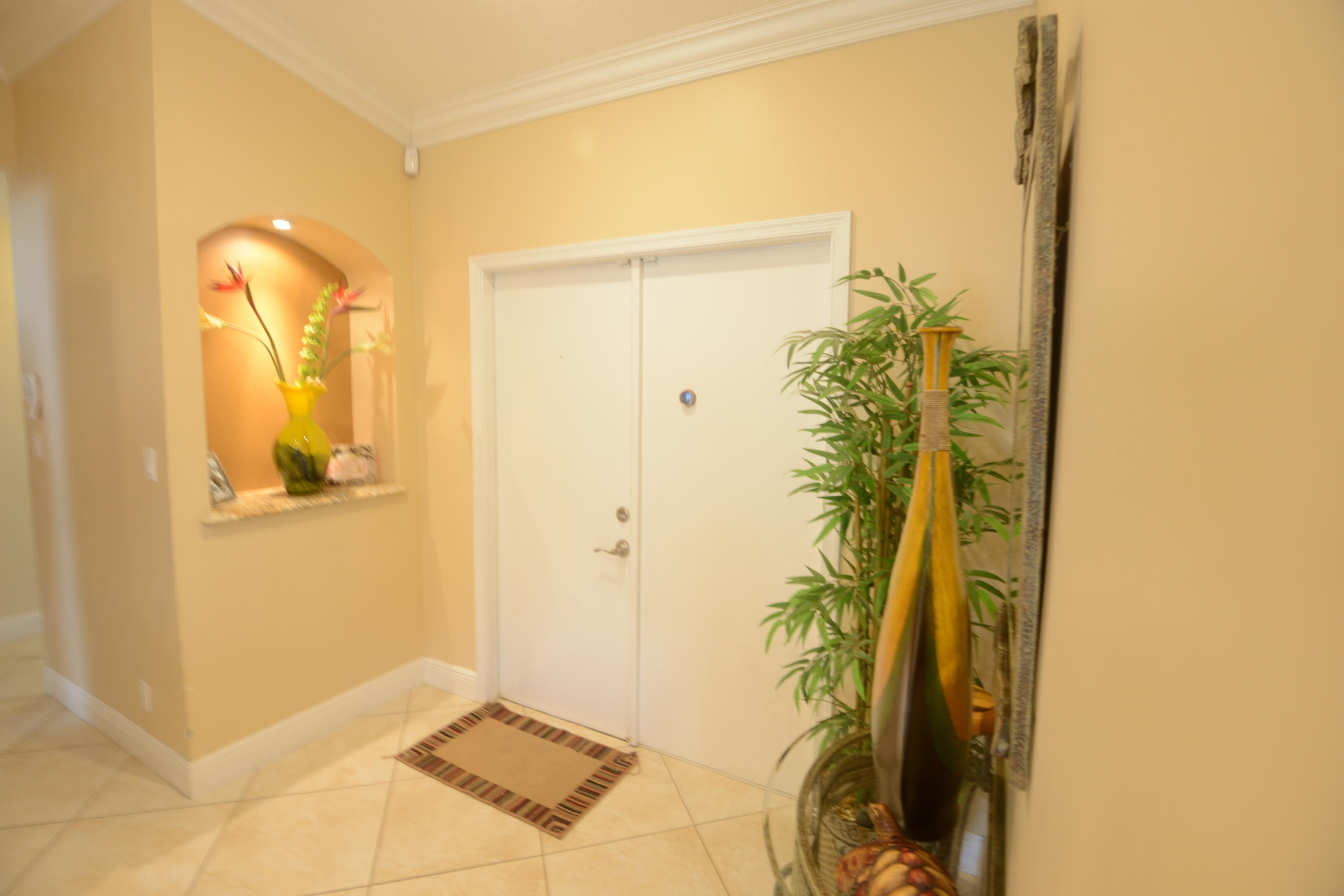 11885 Sunchase Court Boca Raton, FL 33498 - Photo 2 of 25 a view of a bathroom