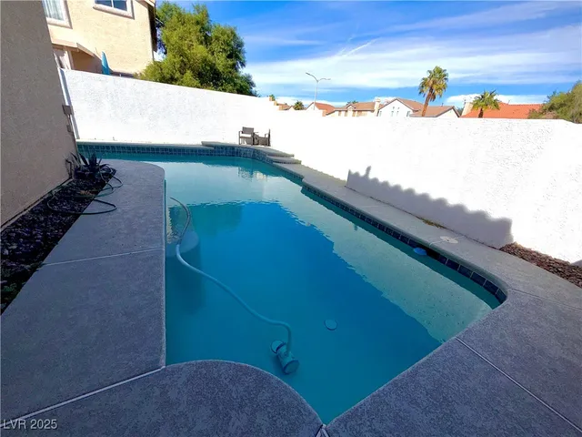 $2,500 | 197 Bundy Street, Henderson, NV 89074