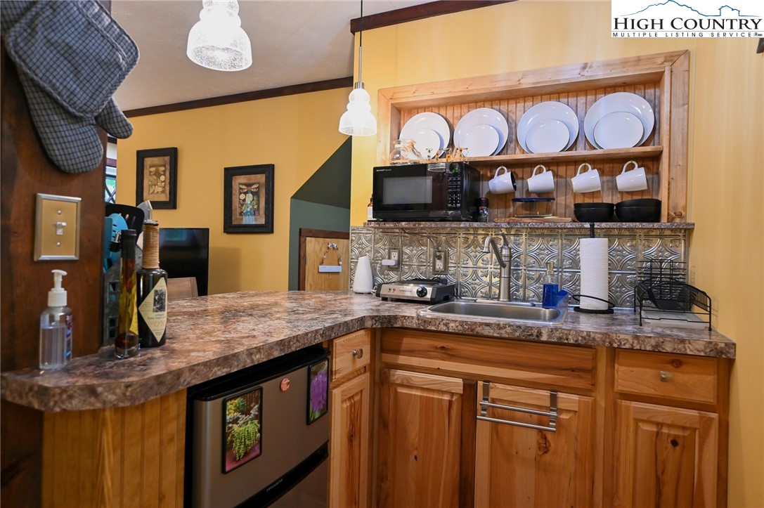 1940 Hardin Road Boone, NC 28607 - Photo 40 of 50 Gallery Image 40