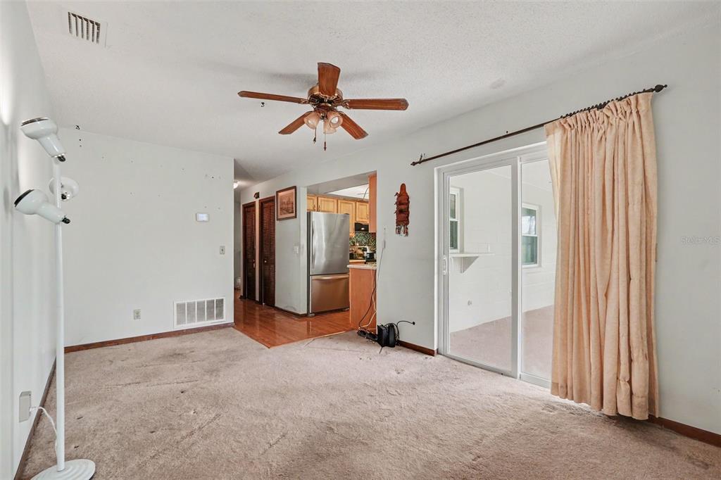 2815 Linden Tree Street Seffner, FL 33584 - Photo 15 of 27