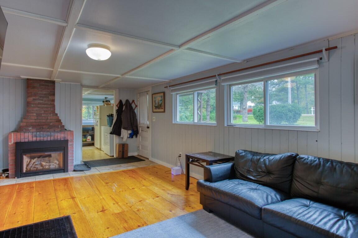 458 Wiscasset Road Boothbay, ME 04537 - Photo 7 of 27 7