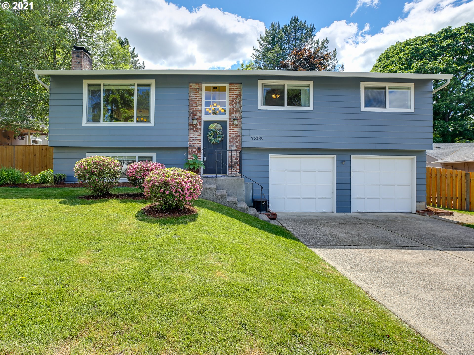 7305 Southwest Sorrento Road Beaverton, OR 97008 - Photo 1 of 28 Gallery Image 1