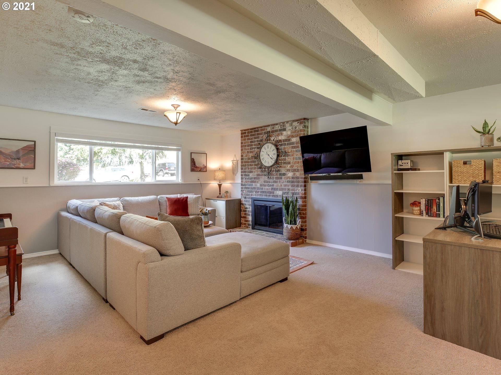 7305 Southwest Sorrento Road Beaverton, OR 97008 - Photo 17 of 28 Gallery Image 17