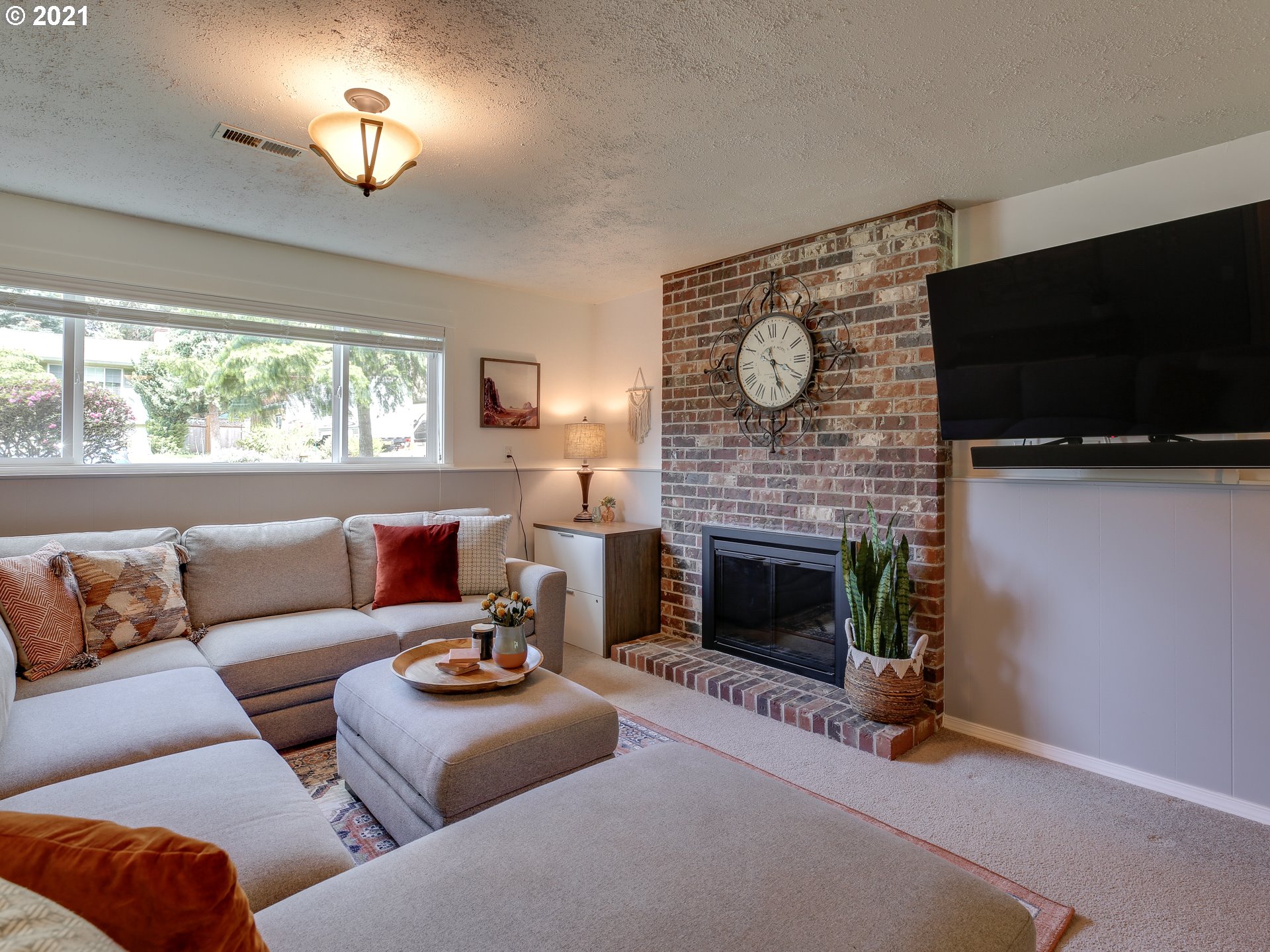 7305 Southwest Sorrento Road Beaverton, OR 97008 - Photo 20 of 28 Gallery Image 20