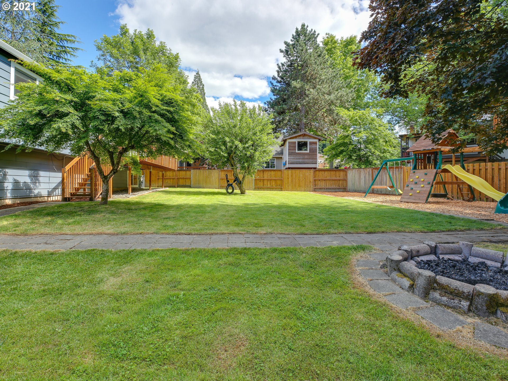 7305 Southwest Sorrento Road Beaverton, OR 97008 - Photo 24 of 28 Gallery Image 24
