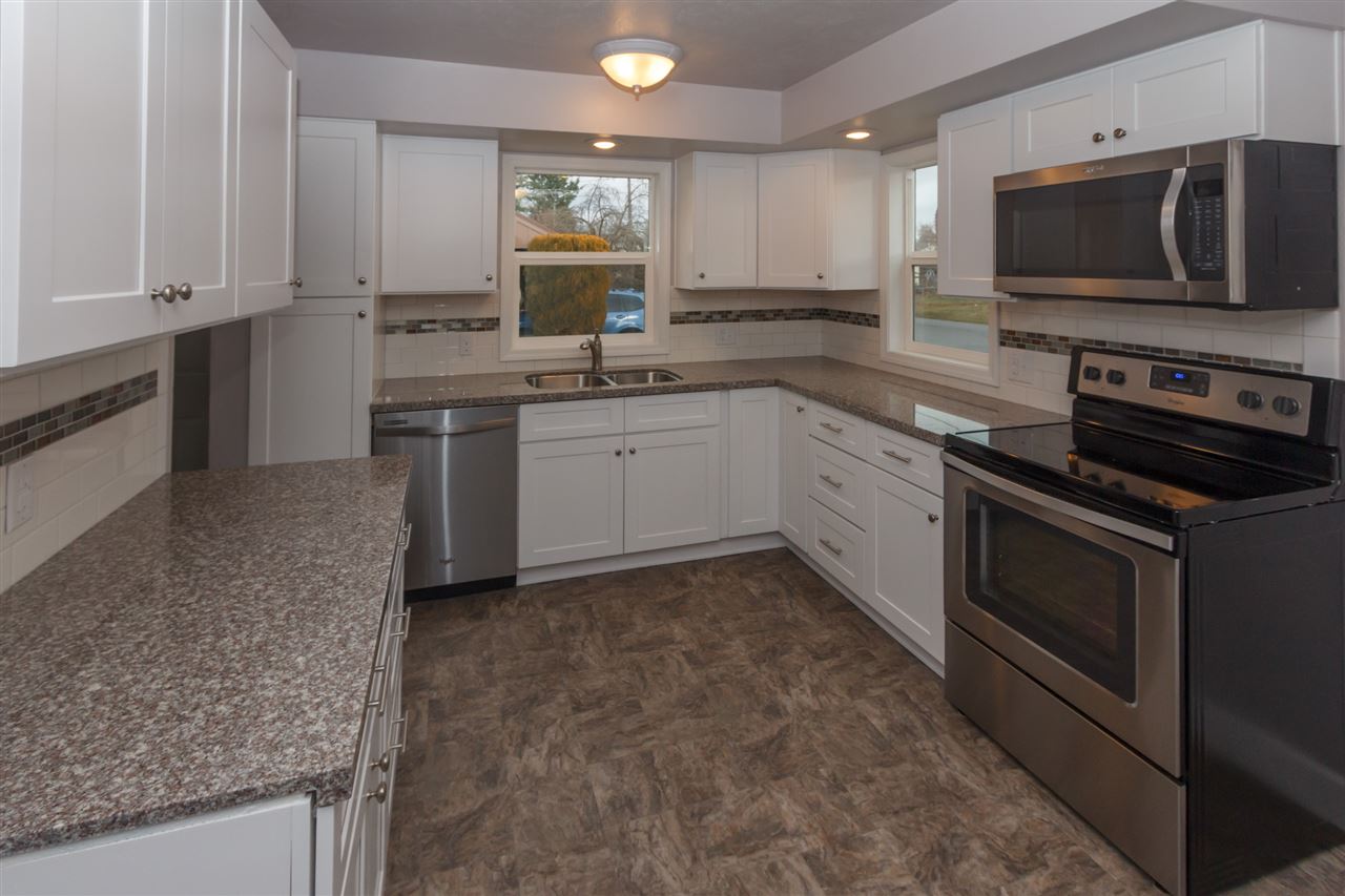 1501 North Herald Road Spokane Valley, WA 99206 - Photo 2 of 20