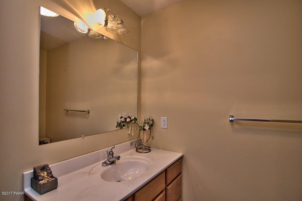 2712 Boulder Road Lake Ariel, PA 18436 - Photo 15 of 69