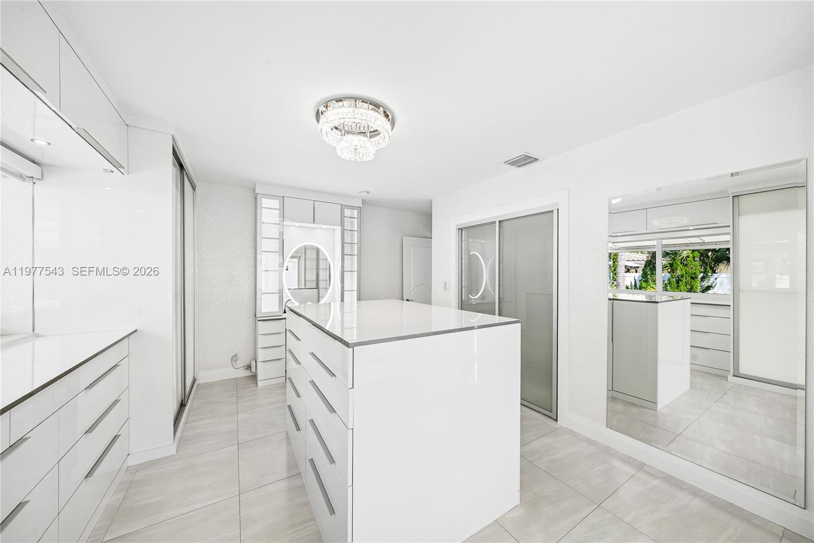 3465 Northeast 31st Avenue Lighthouse Point, FL 33064 - Photo 12 of 61