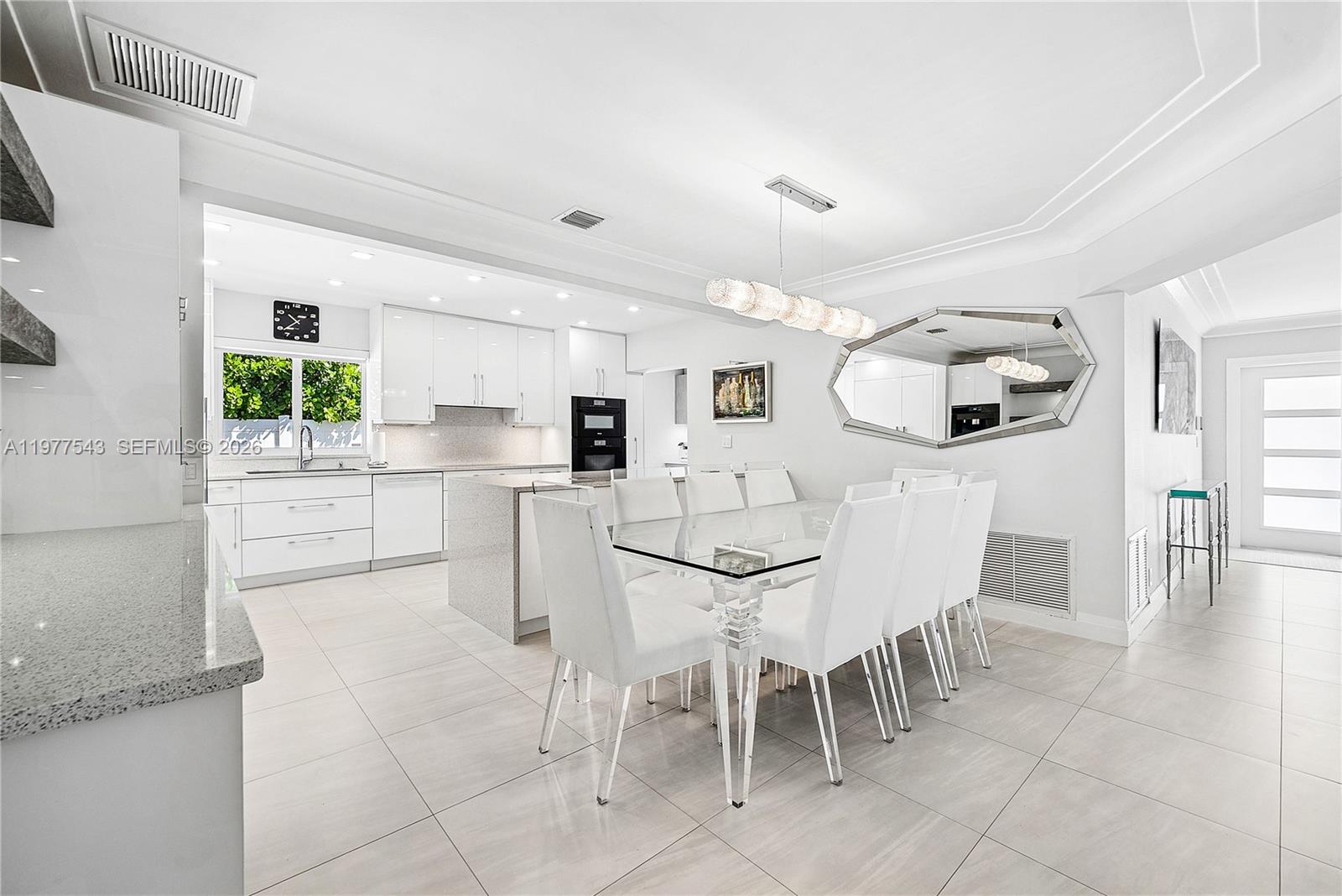 3465 Northeast 31st Avenue Lighthouse Point, FL 33064 - Photo 14 of 61