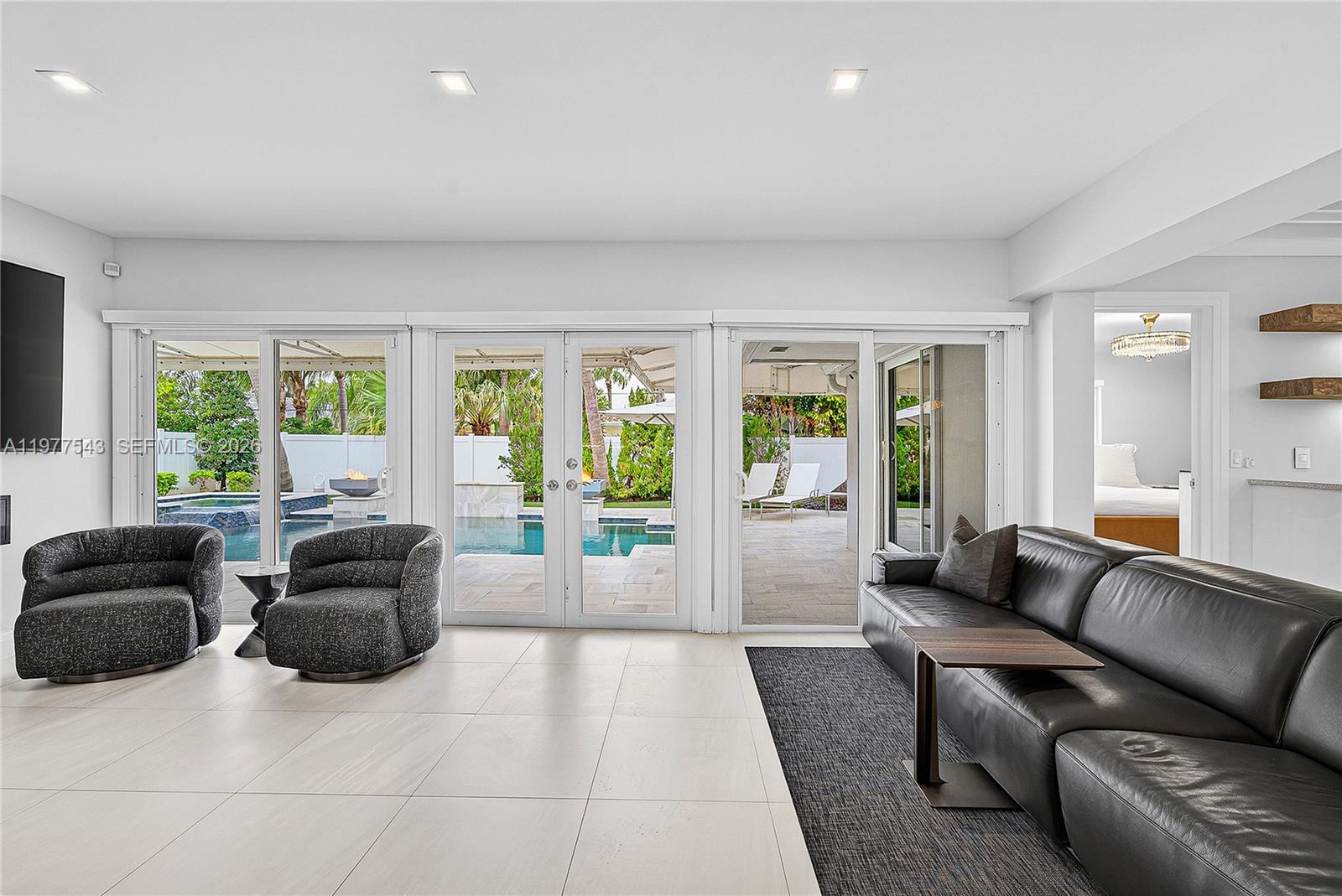 3465 Northeast 31st Avenue Lighthouse Point, FL 33064 - Photo 17 of 61