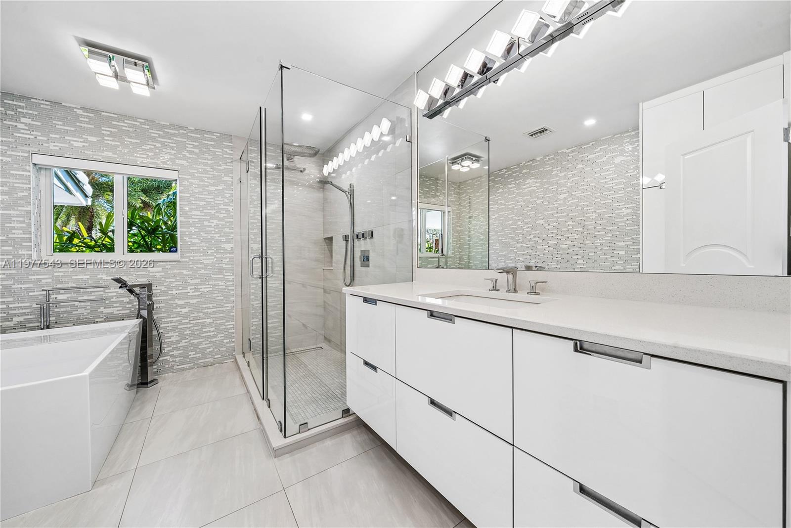 3465 Northeast 31st Avenue Lighthouse Point, FL 33064 - Photo 25 of 61