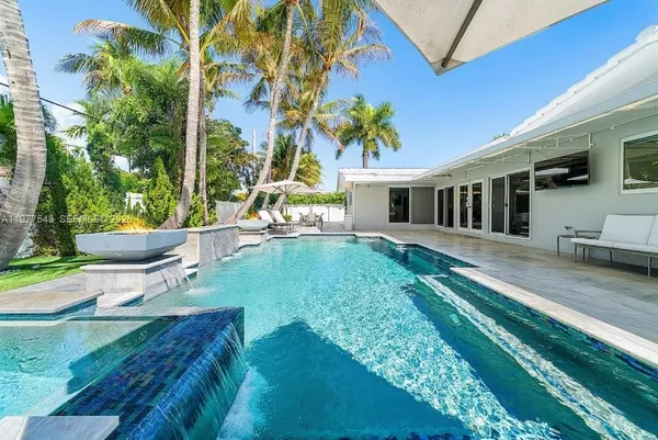 $1,670,000 | 3465 Northeast 31st Avenue, Lighthouse Point, FL 33064