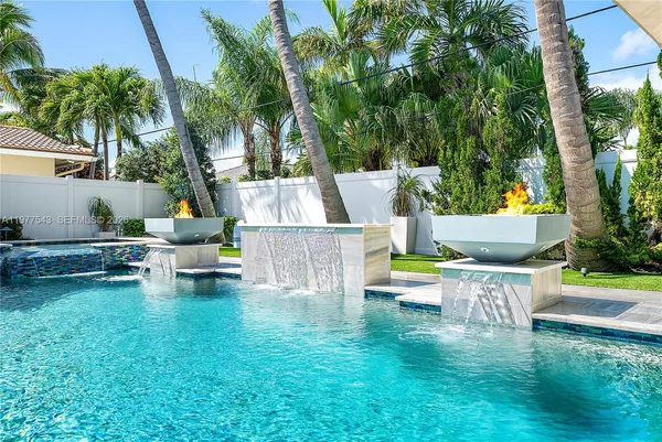 $1,670,000 | 3465 Northeast 31st Avenue, Lighthouse Point, FL 33064