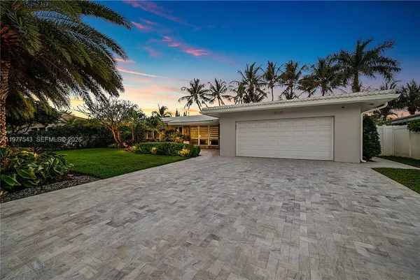 $1,670,000 | 3465 Northeast 31st Avenue, Lighthouse Point, FL 33064
