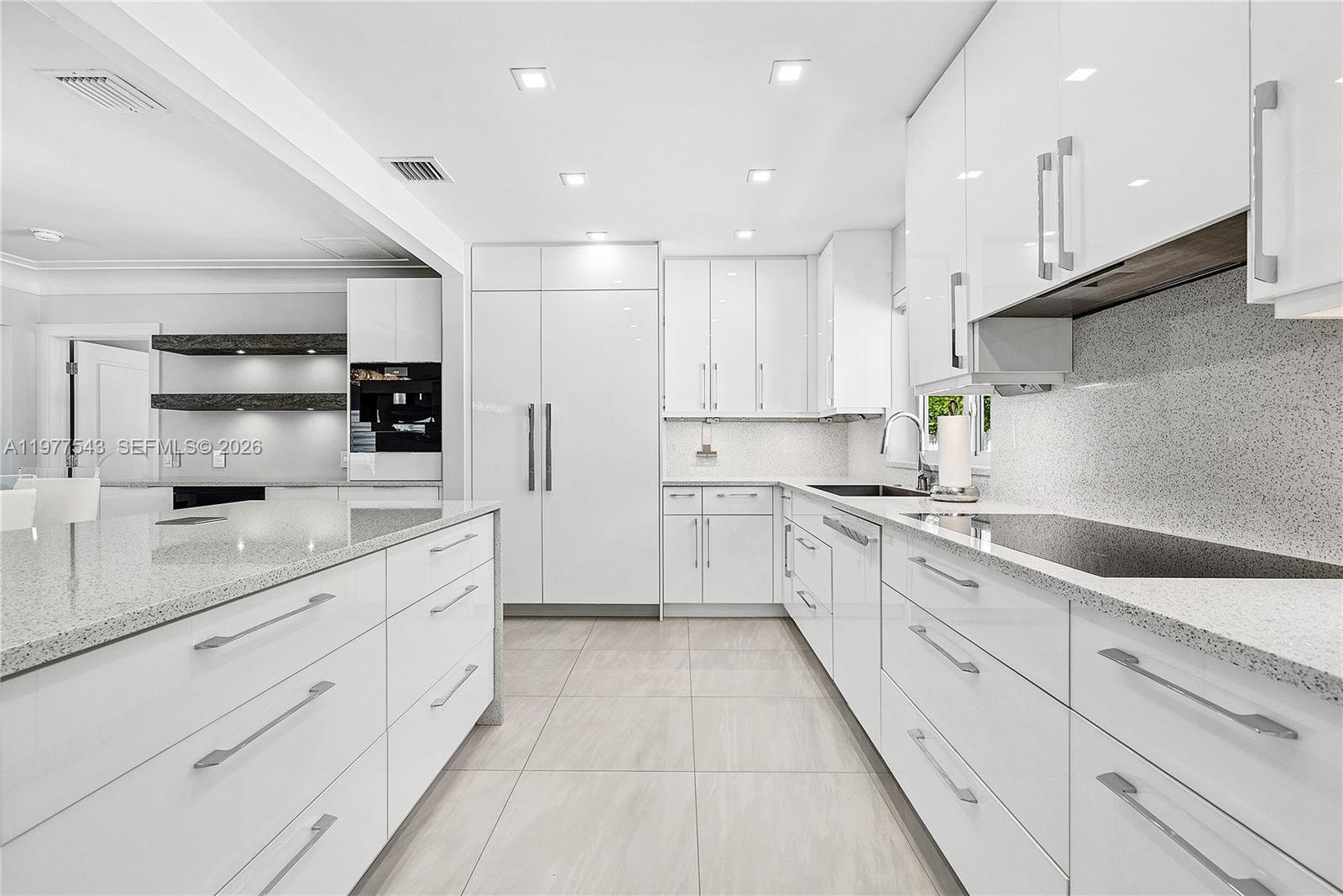 3465 Northeast 31st Avenue Lighthouse Point, FL 33064 - Photo 6 of 61