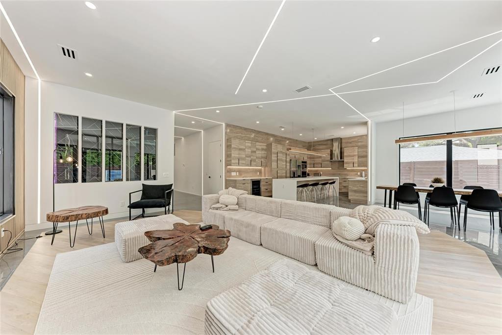 1716 9th Street Sarasota, FL 34236 - Photo 11 of 88