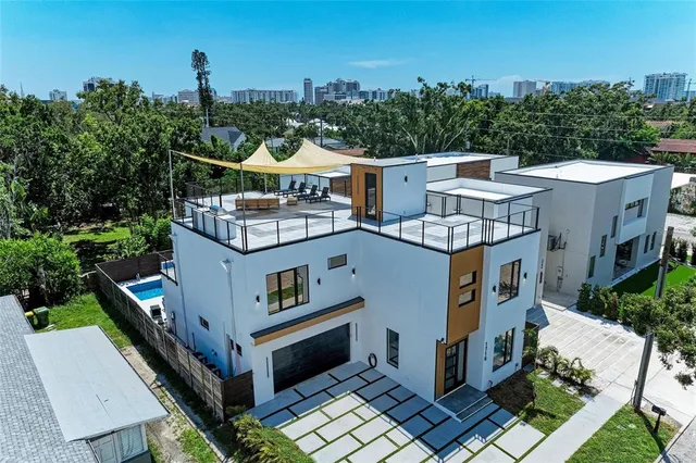 $2,150,000 | 1716 9th Street, Sarasota, FL 34236
