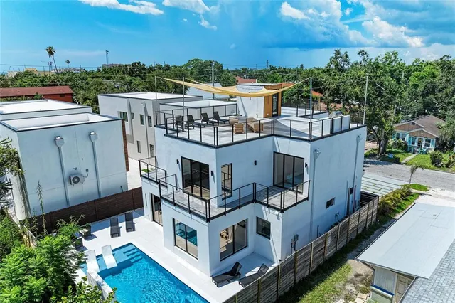 $2,150,000 | 1716 9th Street, Sarasota, FL 34236