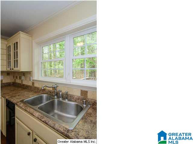 4332 Wilderness Road, Unit W Birmingham, AL 35213 - Photo 7 of 32