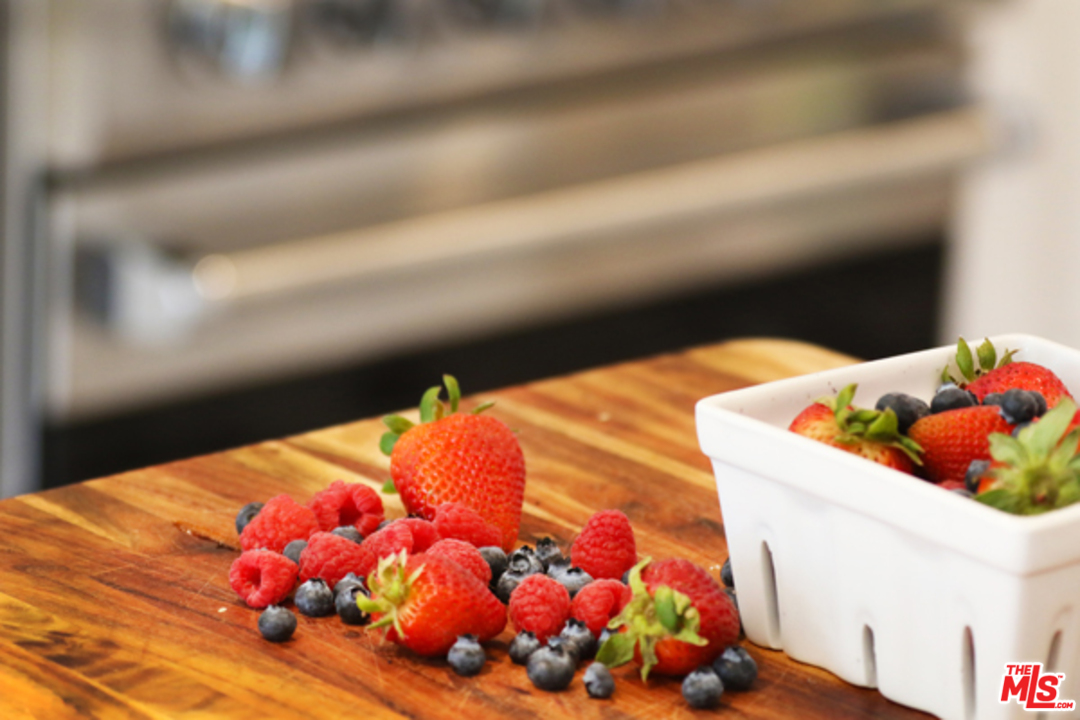 1580 Las Virgenes Road Calabasas, CA 91302 - Photo 11 of 51