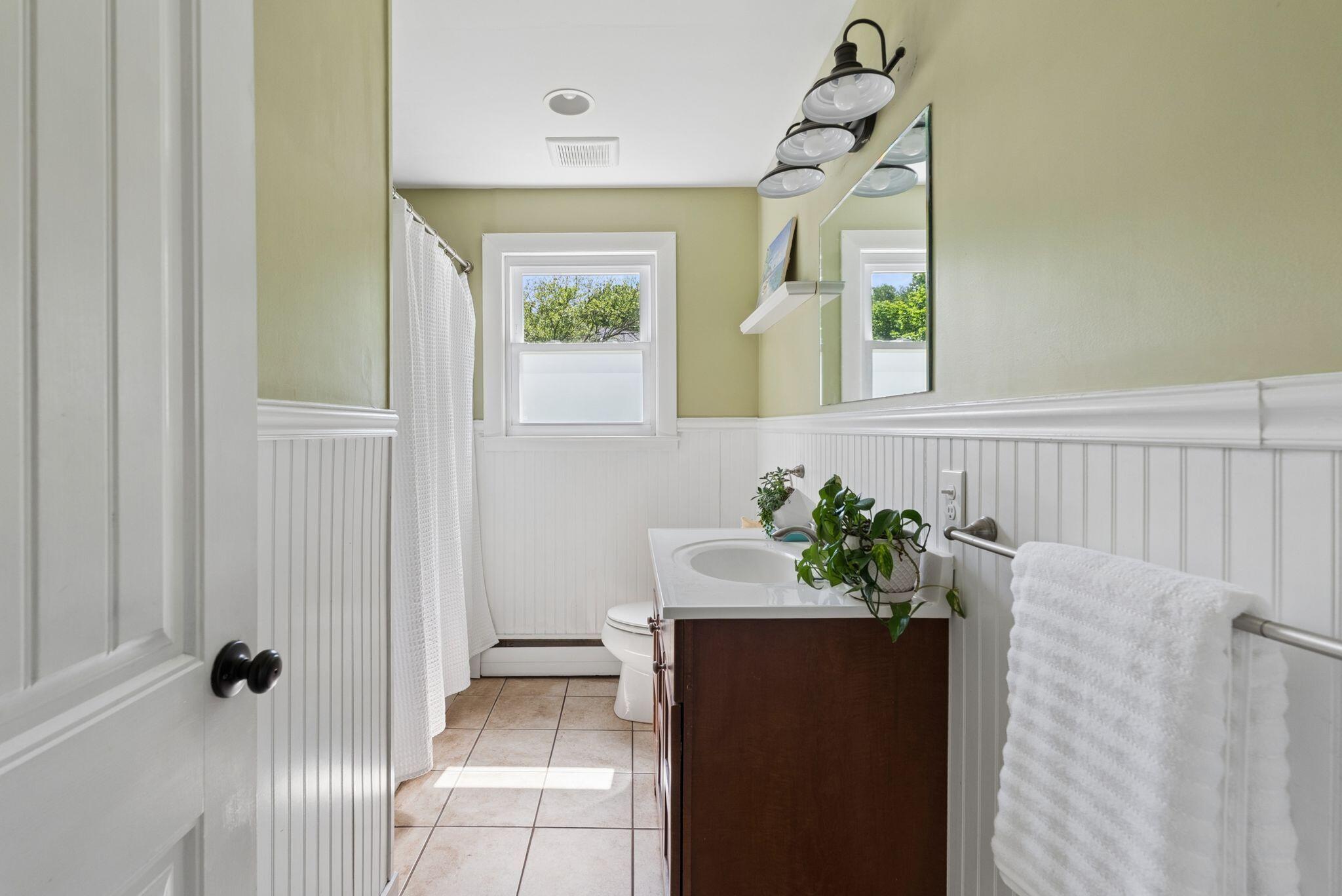 19 Hamlin Road Falmouth, ME 04105 - Photo 13 of 31 19 Hamlin Road, Falmouth