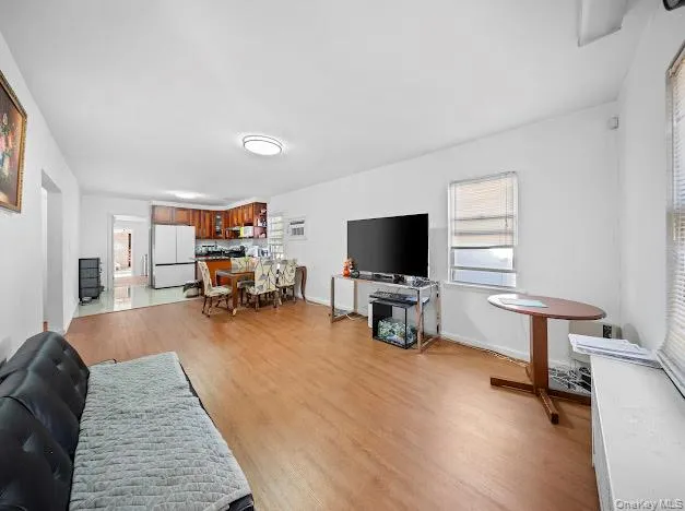 $1,250,000 | 46-04 195th Street | Auburndale