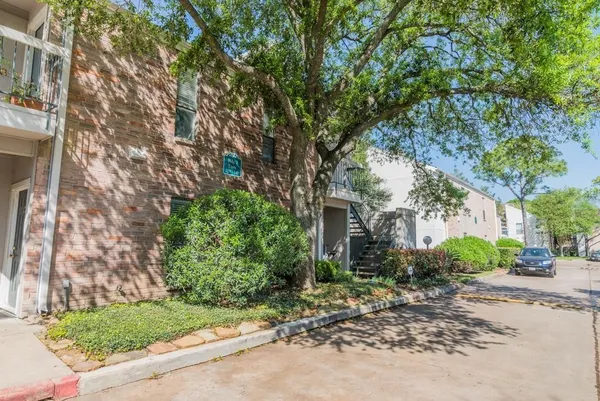 $128,000 | 7950 North Stadium Drive, Unit 236, Houston, TX 77030