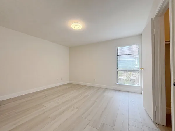 $128,000 | 7950 North Stadium Drive, Unit 236, Houston, TX 77030